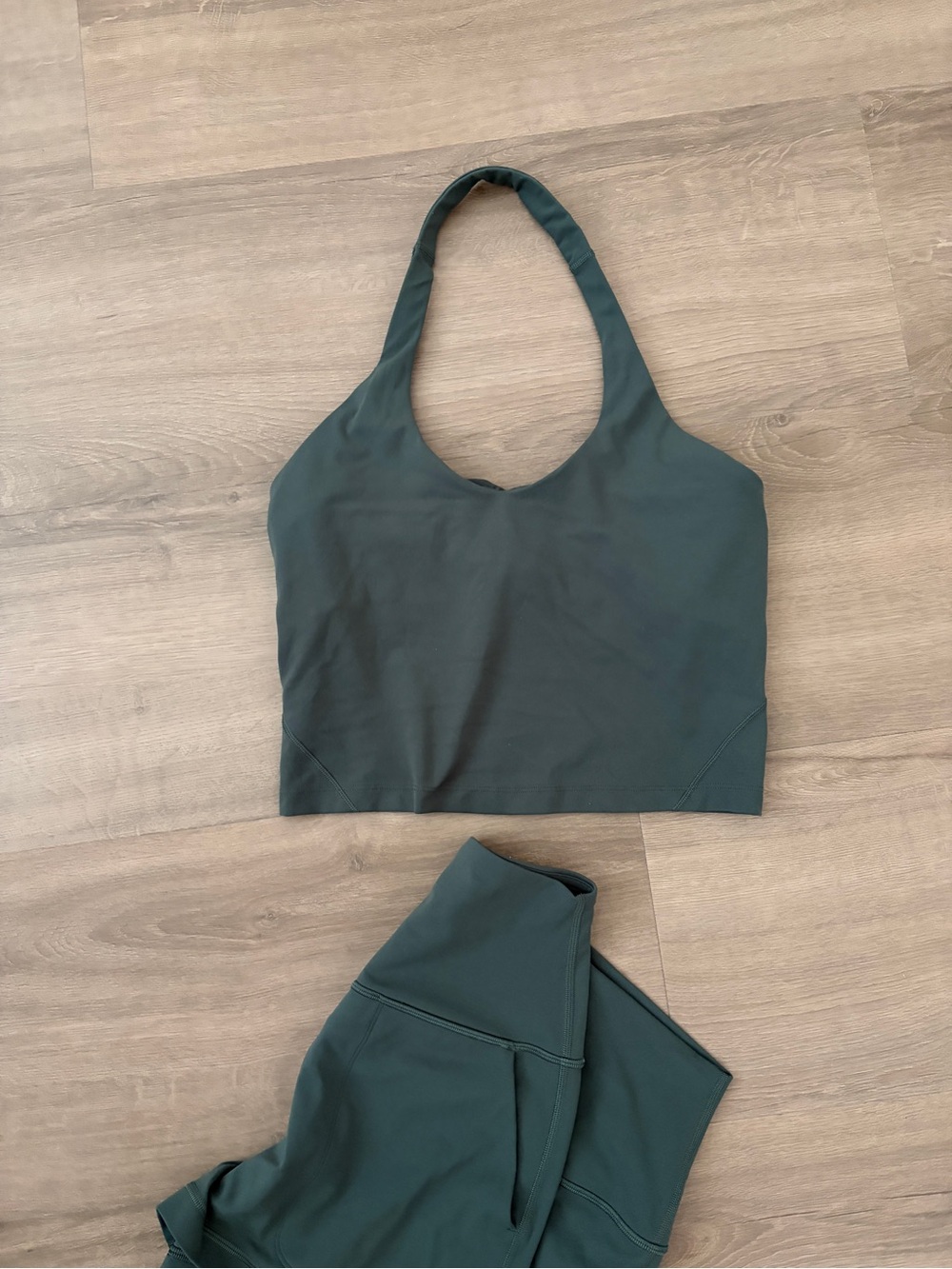 Lululemon Deep Forest Green Align Halter Crop & High-Waist Classic Shorts Set - Picture 4 of 4